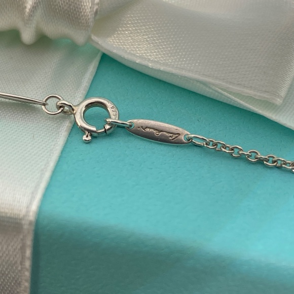 Tiffany & Co large Peretti open heart necklace 27mm 9.8 grams  16” silver 925 - Picture 5 of 8